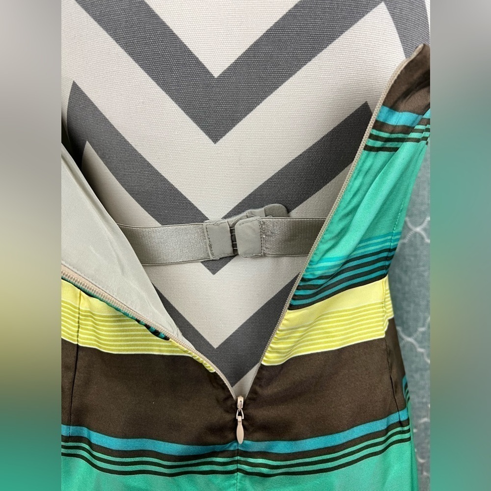 Banana Republic Silk Strapless Striped Dress - Size 4 - Picture 7 of 10